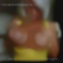 Sexy Latin in Bend, Oregon CD looking for Str8 guys.