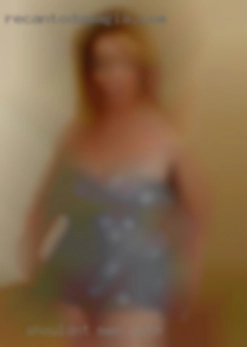 Shouldn't in path men have curves too?